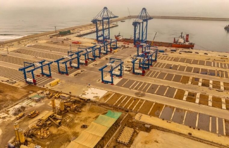 Visitas técnicas preparam terreno para integração logística entre o porto de Chancay e a Zona Franca de Manaus