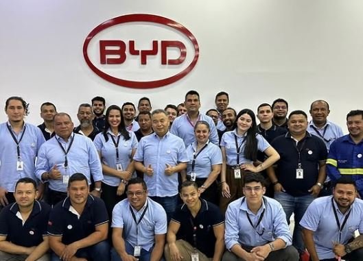 BYD amplia fábrica de baterias em Manaus e aposta em inovação tecnológica