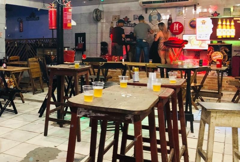 Vendas de bares e restaurantes do AM recuam 0,4% em julho, aponta Abrasel-Stone