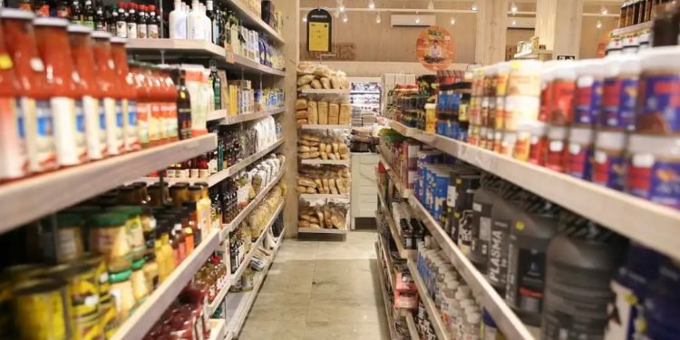 Gigante russo de descontos desembarca no Brasil