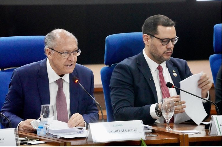 CAS 322 aprova R$ 1,17 bilhão em investimentos e projeta quase 3 mil empregos na primeira reunião de 2026