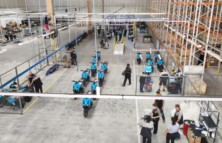 DBS inicia operação de nova fábrica em Manaus e prevê produção de 15 mil motos elétricas em parceria com a Vammo